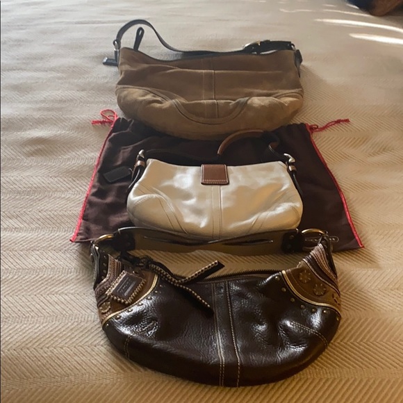 Coach purses - Picture 2 of 5